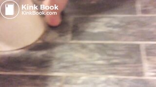 chubby girl gets her shitty asshole fingered