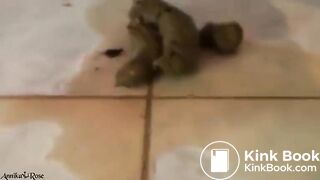 KInky blonde shitting thick turd