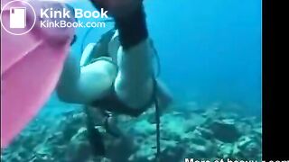 Underwater scat plus anal fist