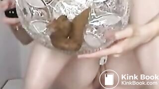 Nina Scat in a plate