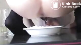 Scat Dinner Doesn't Tate Good