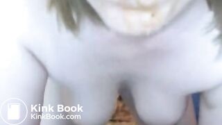 MILF licks shit from fingers very nasty