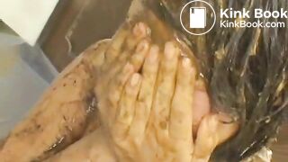 My favorite Japanese scat princess in her first and best scat video