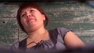 KASACHSTAN WC 7 - HAIRY FAT GRANNY PISSING