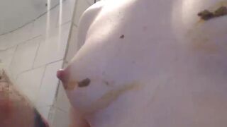 Cute girl pissing and rubbing shit