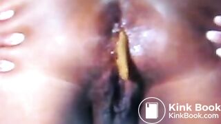 Black girl shitting - video 2