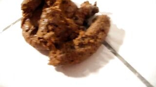 Girl shitting - video 6