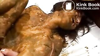 Japanese lovers sucking and fucking in shit