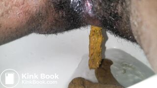 Ebony Unloading Lunch