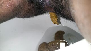 Ebony Unloading Lunch