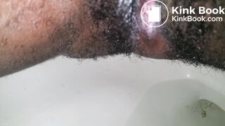 Ebony Unloading Lunch