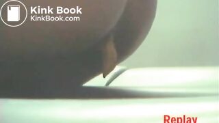 Ebony scat porta-pooper