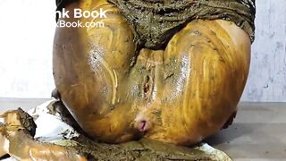 Shit Through Lace Leggings