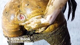 Shit Through Lace Leggings