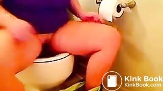 Toilet poops - video 2