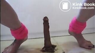 Shitty Dildo - video 5