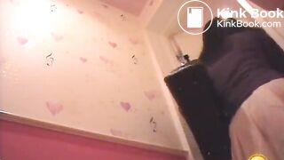 E8-05 Accident toilet girls shitting in pants.