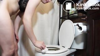 Desperate Poop - video 2