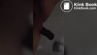 Girl Takes A Huge Long Shit