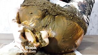 Panty poop 5 - video 2