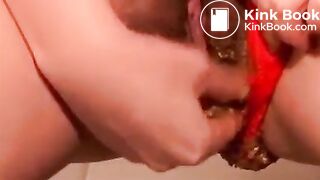 Red mushy panty poop