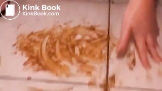 Red mushy panty poop