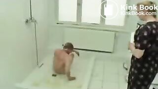Kinky couple having dirty fun in the bathroom