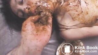 Scat queen Ai Okamoto