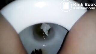 amateur 2 poop 12