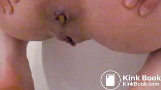 Random Shit 5 - Redhead in the bathroom