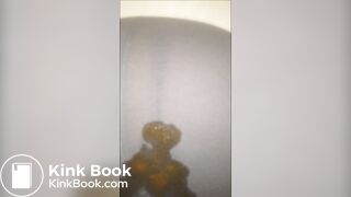 Diarrhée en pyjama aux wc