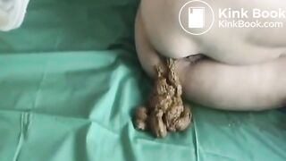 Girl shitting in her bed