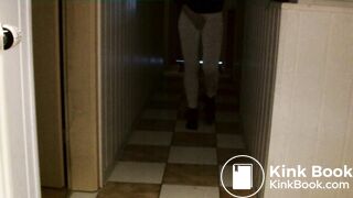 Sexy hottie poops her white pantyhose