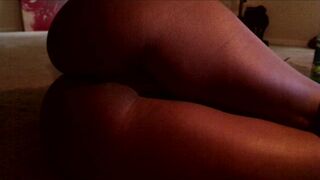 black girl shitting on the bed