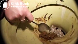 Horny mature fatty enjoying her poop