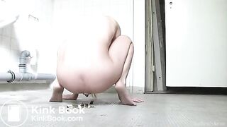 Skinny blonde shitting