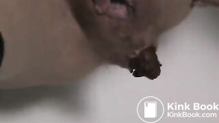 Mature mom collects her poop for later