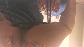 ebony scat - video 4