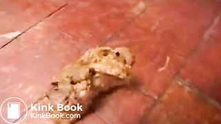 Taking a shit - video 28