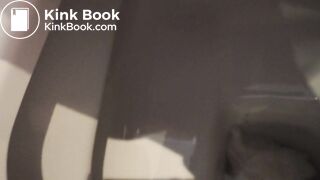 My sister poo in 2 toilets and I manage to catch her butthole on video