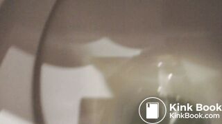 My sister poo in 2 toilets and I manage to catch her butthole on video