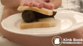 mmmm gotta love that sandwhich