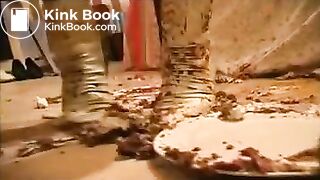 Messy Scat Smear