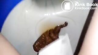 amateur 2 poop 11