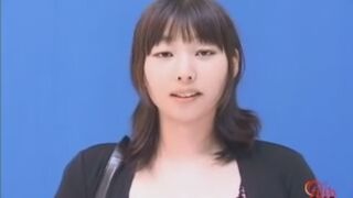 Sexy Japanese girls pooping in close up