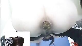 Sexy Japanese girls pooping in close up