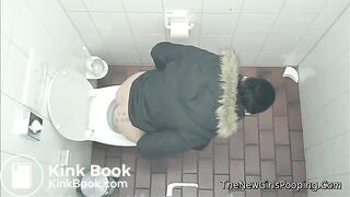 Pooping Voyeur Sexy Brown Hair Girl