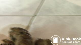 Blond masturbate, piss & shit