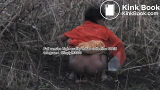 Beautiful girl poops in the toilet 88