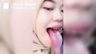 Girl's sexy long tongue 2